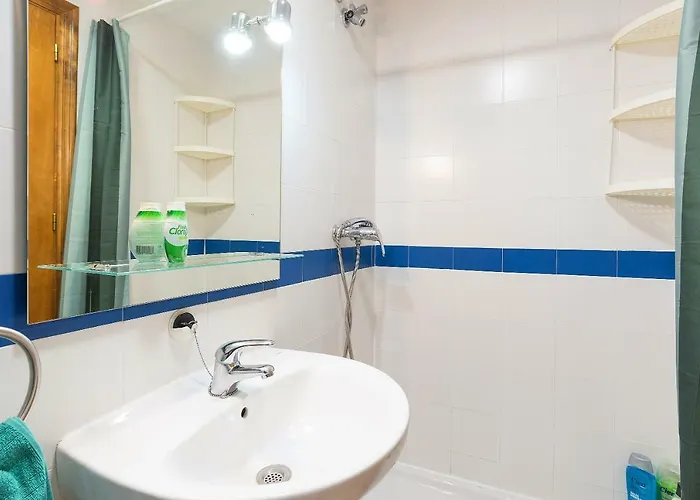 アパート Center C