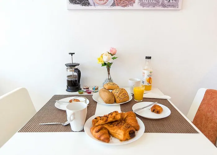 アパート Center C *