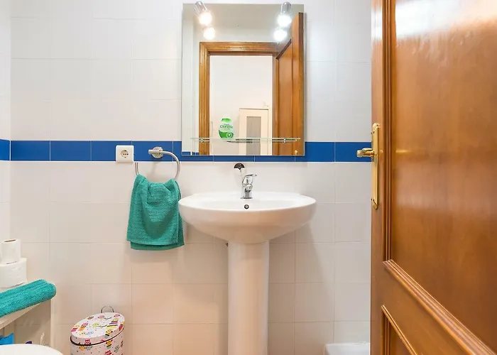 アパート Center C ネルハ